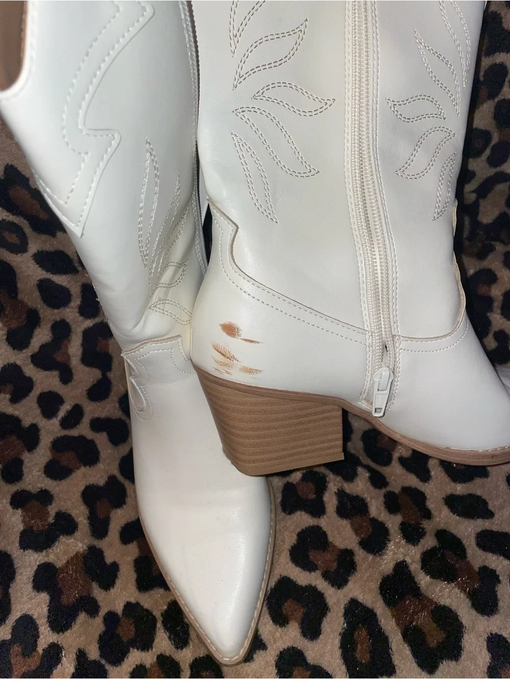Women's White Western Cowboy Boots - Stylish Embroidered Mid-Calf - Picture 3 of 5